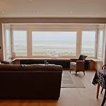 Apartment In With Ocean Views Nieuwpoort
